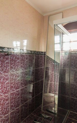 Casa para alugar com 193m², 3 quartos e 2 vagas Casa para alugar com 193m², 3 quartos e 2 vagasBanheiro 1