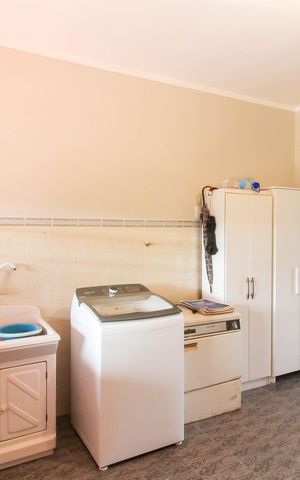 Casa para alugar com 193m², 3 quartos e 2 vagas Casa para alugar com 193m², 3 quartos e 2 vagasÁrea de Serviço
