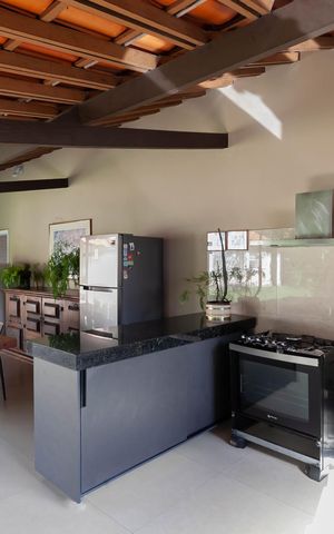 Casa à venda com 1832m², 4 quartos e 6 vagas Casa à venda com 1832m², 4 quartos e 6 vagasÁrea gourmet