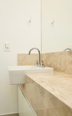Apartamento para alugar com 75m², 2 quartos e 2 vagas Apartamento para alugar com 75m², 2 quartos e 2 vagasBanheiro da Suíte 2