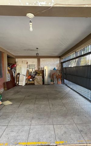 Casa para alugar com 50m², 1 quarto e sem vaga Casa para alugar com 50m², 1 quarto e sem vagaGaragem