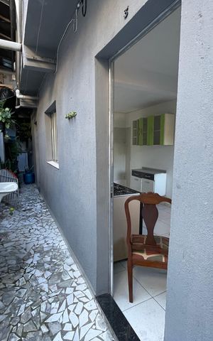 Casa para alugar com 50m², 1 quarto e sem vaga Casa para alugar com 50m², 1 quarto e sem vagaEntrada