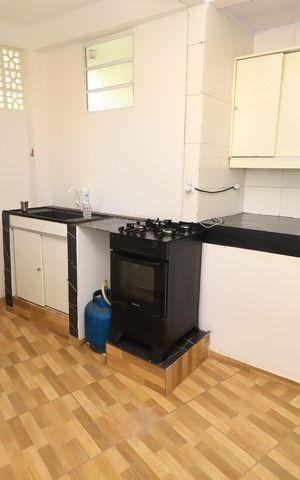 Casa de condomínio para alugar com 65m², 2 quartos e 1 vagaSala/Cozinha