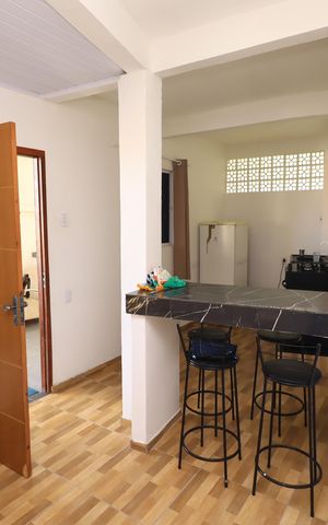 Casa de condomínio para alugar com 65m², 2 quartos e 1 vagaSala/Cozinha