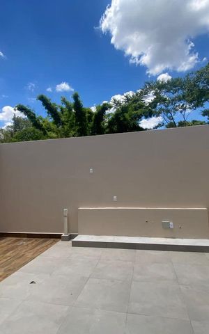 Casa à venda com 127m², 3 quartos e 2 vagas