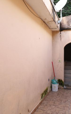 Casa à venda com 320m², 2 quartos e 3 vagasCasa 2 - Quintal