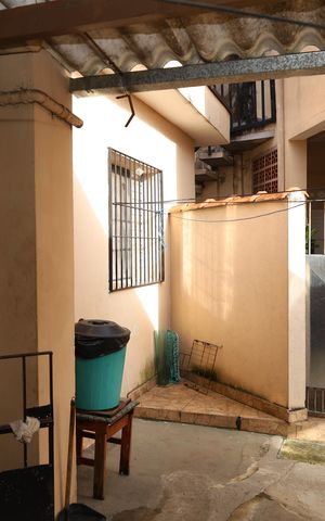Casa à venda com 320m², 2 quartos e 3 vagasCasa 1 - Área de Serviço