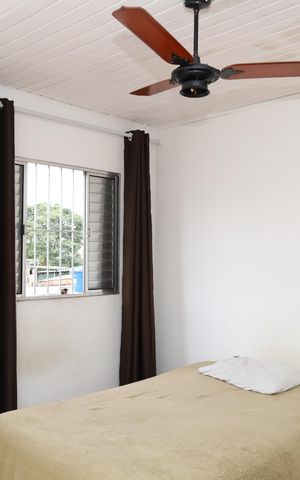 Casa à venda com 320m², 2 quartos e 3 vagasCasa 2 - Quarto 1