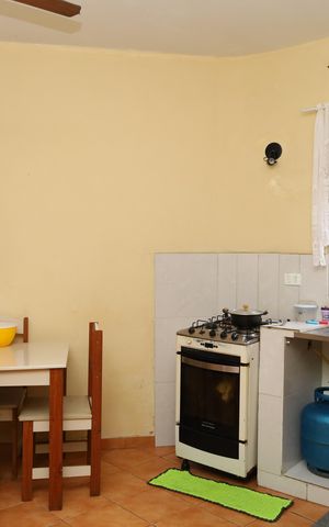 Casa à venda com 320m², 2 quartos e 3 vagasCasa 2 - Cozinha
