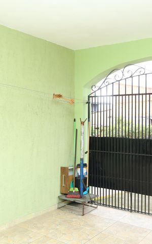 Casa à venda com 320m², 2 quartos e 3 vagasCasa 3 - Garagem