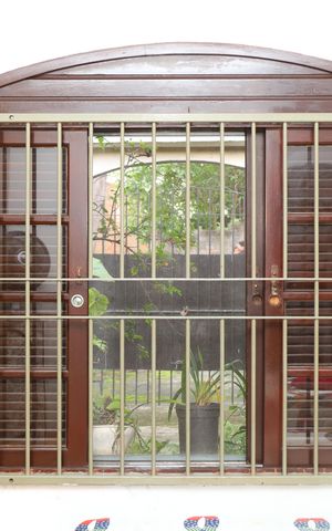 Casa à venda com 320m², 2 quartos e 3 vagasCasa 1 - Quarto 2