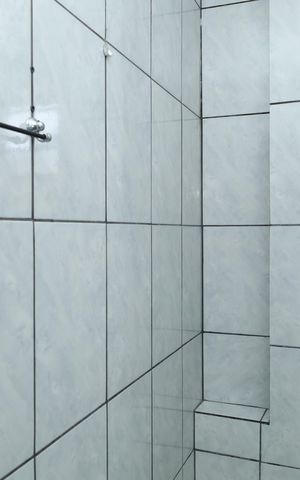 Casa à venda com 320m², 2 quartos e 3 vagasCasa 2 - Banheiro 2