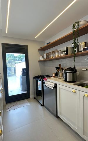 Apartamento para alugar com 346m², 3 quartos e 3 vagasCozinha