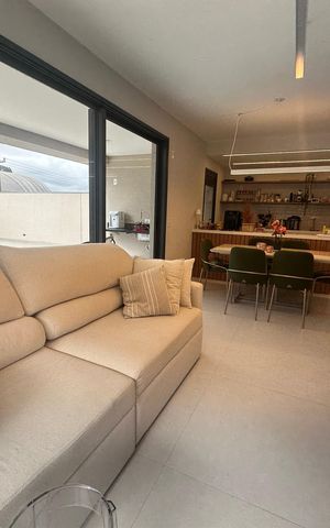 Apartamento para alugar com 346m², 3 quartos e 3 vagasSala