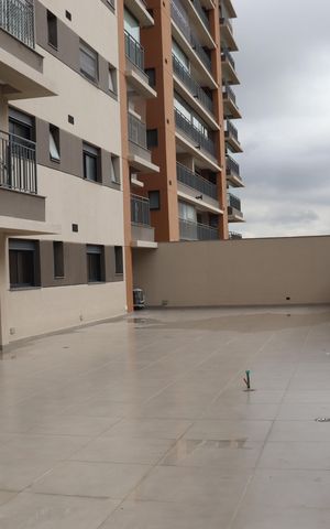 Apartamento para alugar com 346m², 3 quartos e 3 vagasVaranda