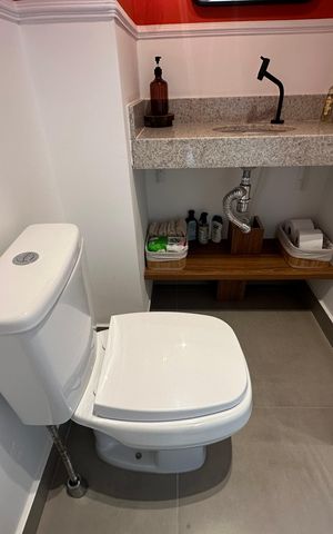 Apartamento para alugar com 346m², 3 quartos e 3 vagasLavabo