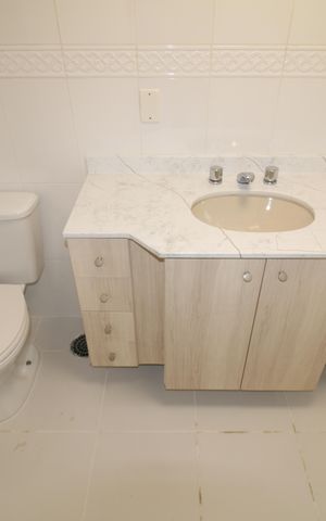 Apartamento à venda com 124m², 3 quartos e 3 vagasQuarto 3 - Banheiro