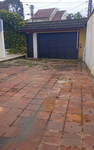 Casa à venda com 432m², 3 quartos e 5 vagas Casa à venda com 432m², 3 quartos e 5 vagasÁrea externa
