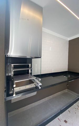 Casa de condomínio à venda com 141m², 3 quartos e 2 vagas