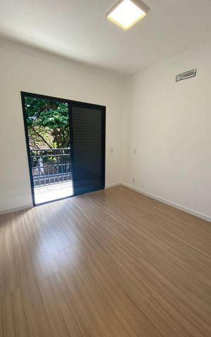 Casa de condomínio à venda com 141m², 3 quartos e 2 vagas