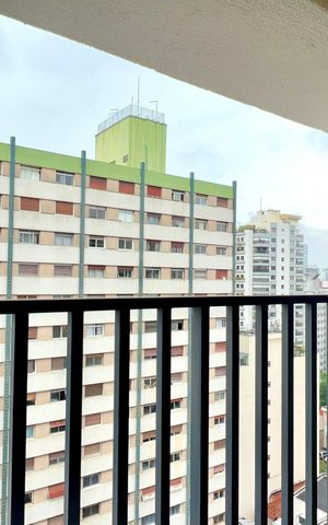 Studio para alugar com 28m², 1 quarto e sem vaga Studio para alugar com 28m², 1 quarto e sem vagaVaranda