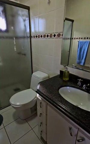 Casa de condomínio à venda com 265m², 3 quartos e 4 vagas