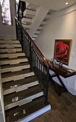 Casa de condomínio à venda com 265m², 3 quartos e 4 vagas