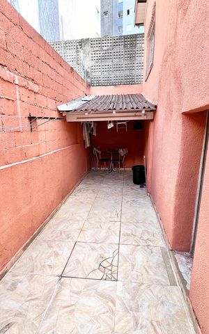 Casa à venda com 70m², 2 quartos e sem vaga Casa à venda com 70m², 2 quartos e sem vagaQuintal