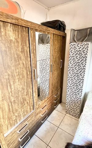 Casa à venda com 70m², 2 quartos e sem vaga Casa à venda com 70m², 2 quartos e sem vagaQuarto 1