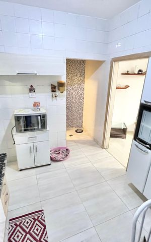Casa à venda com 70m², 2 quartos e sem vaga Casa à venda com 70m², 2 quartos e sem vagaCozinha