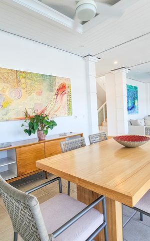 Casa para alugar com 290m², 4 quartos e 3 vagas