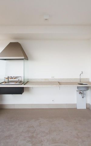 Apartamento à venda com 165m², 3 quartos e 2 vagas Apartamento à venda com 165m², 3 quartos e 2 vagasVaranda da Sala
