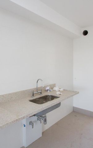Apartamento à venda com 165m², 3 quartos e 2 vagas Apartamento à venda com 165m², 3 quartos e 2 vagasCozinha