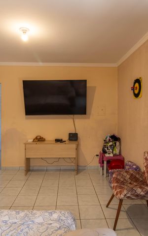 Casa à venda com 113m², 3 quartos e 1 vaga Casa à venda com 113m², 3 quartos e 1 vagaSala
