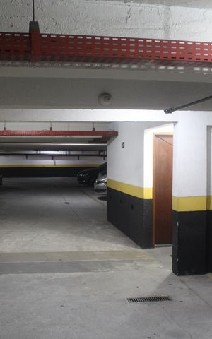 Apartamento à venda com 81m², 2 quartos e 2 vagasGaragem