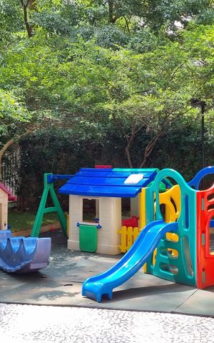 Apartamento para alugar com 163m², 3 quartos e 3 vagas Apartamento para alugar com 163m², 3 quartos e 3 vagasÁrea comum - Playground