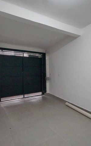 Casa à venda com 130m², 2 quartos e 1 vagaGaragem