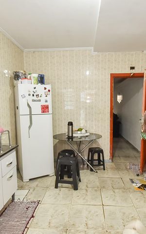Casa para alugar com 50m², 2 quartos e 1 vaga Casa para alugar com 50m², 2 quartos e 1 vagaCozinha