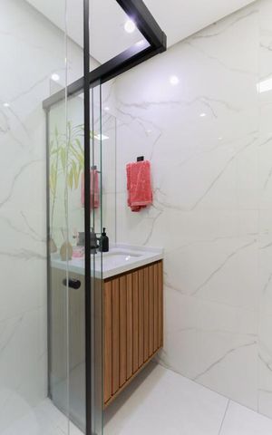 Apartamento à venda com 128m², 3 quartos e 1 vaga Apartamento à venda com 128m², 3 quartos e 1 vagaBanheiro social 2