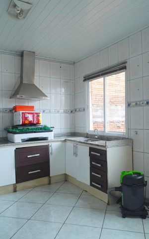 Casa à venda com 200m², 3 quartos e 2 vagascozinha 1
