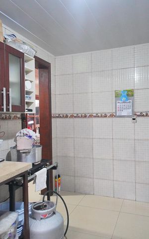 Casa à venda com 200m², 3 quartos e 2 vagascozinha 2