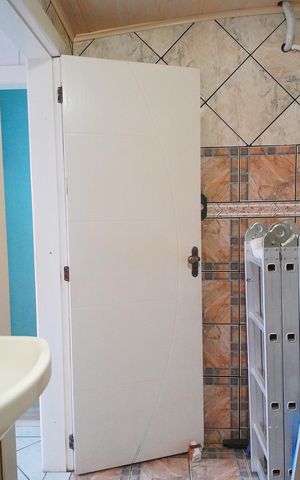 Casa à venda com 200m², 3 quartos e 2 vagasBanheiro 2