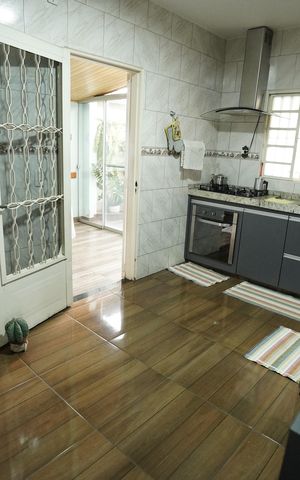 Casa à venda com 150m², 3 quartos e 3 vagas