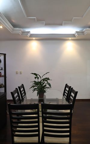 Apartamento à venda com 107m², 3 quartos e 3 vagas Apartamento à venda com 107m², 3 quartos e 3 vagasSala