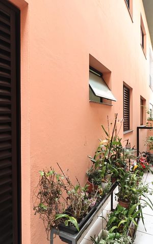 Apartamento à venda com 107m², 3 quartos e 3 vagas Apartamento à venda com 107m², 3 quartos e 3 vagasVaranda quarto 2