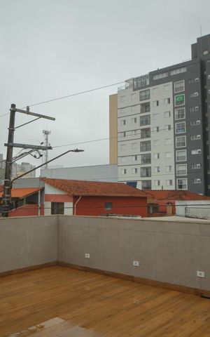 Casa à venda com 150m², 2 quartos e 2 vagasVaranda Quarto 1 