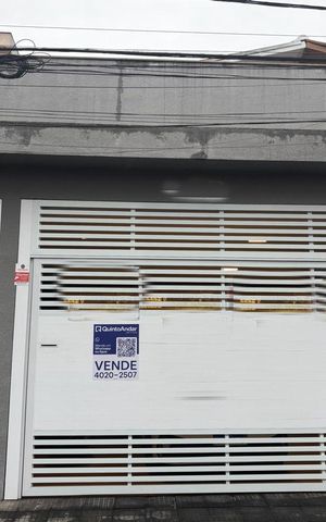 Casa à venda com 150m², 2 quartos e 2 vagasFachada 