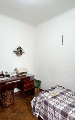 Casa à venda com 2700m², 4 quartos e 2 vagas Casa à venda com 2700m², 4 quartos e 2 vagasQuarto 2 - Casa 1