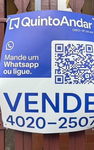 Casa à venda com 2700m², 4 quartos e 2 vagas Casa à venda com 2700m², 4 quartos e 2 vagasPlaca