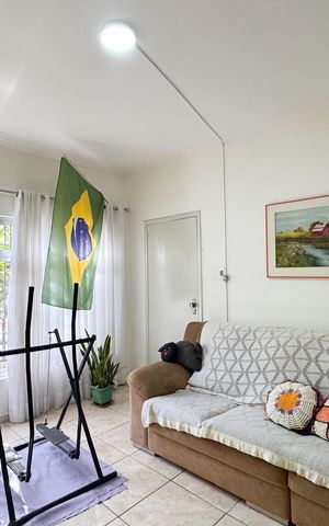 Casa à venda com 2700m², 4 quartos e 2 vagas Casa à venda com 2700m², 4 quartos e 2 vagasSala - Casa 1